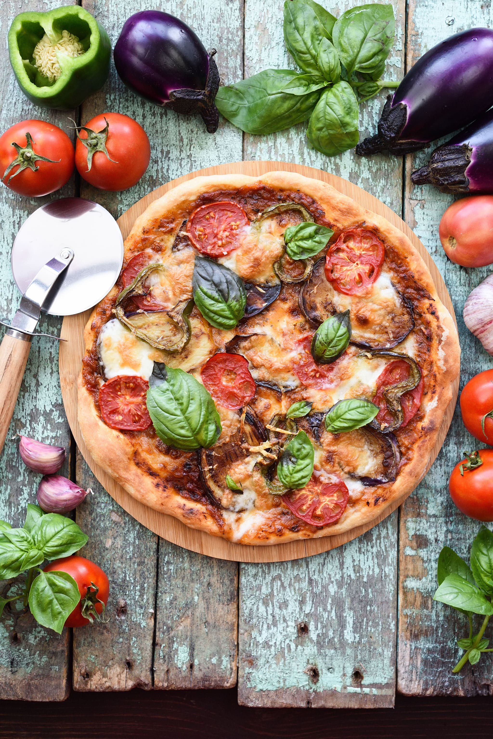 How To Make A Summer Time Pizza Everyone Will Love; Refreshing and